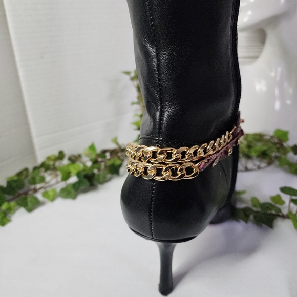 Gold Cuban Link Chain and Burgundy Leather Boot Ankle Bracelet - Picture 5 of 9